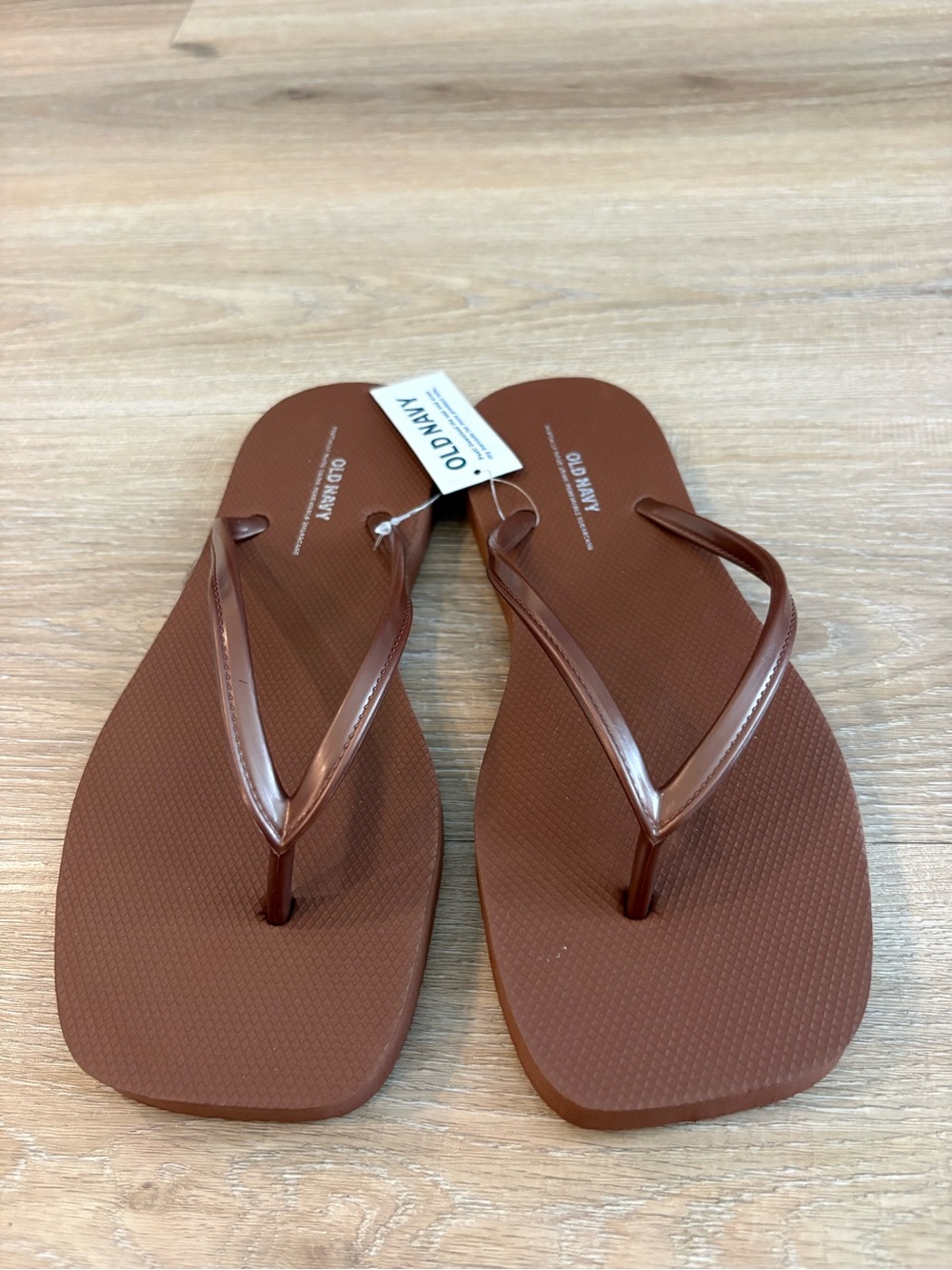 Old Navy Women's Brown Slim Strap Flip Flops